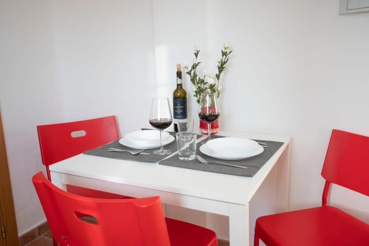 Bonito Apartamento Con Terraza - Pedregalejo Playa Malaga Exterior photo